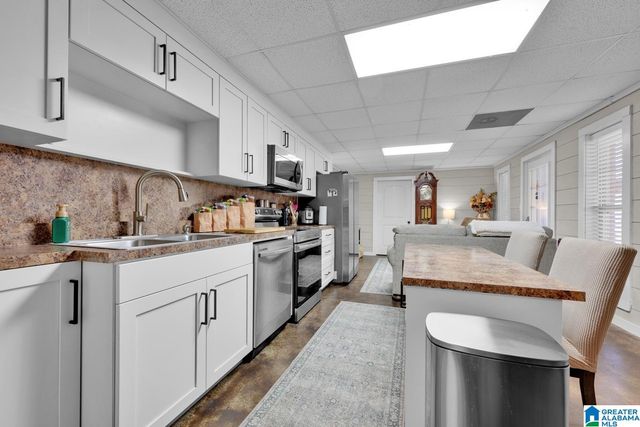 1088 SELLERS ROAD, Dora, AL 35062