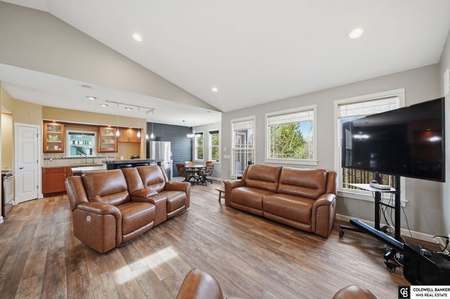1757 NW Flader Court, Lincoln, NE 68528