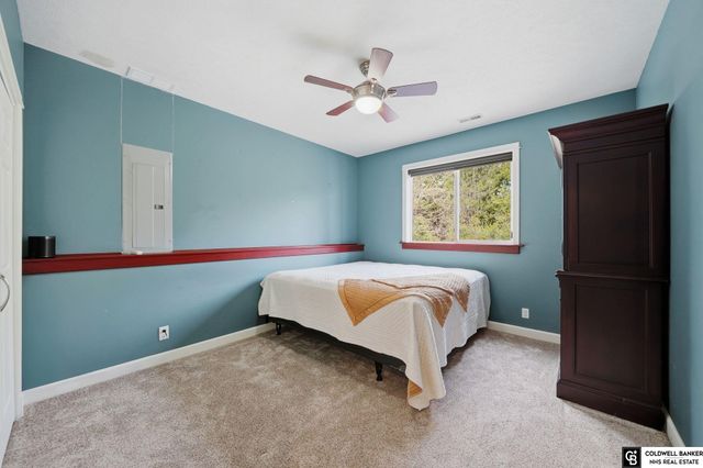 1757 NW Flader Court, Lincoln, NE 68528