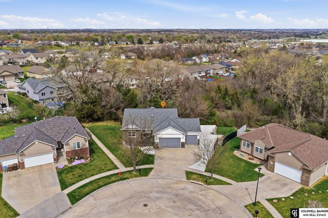 1757 NW Flader Court, Lincoln, NE 68528