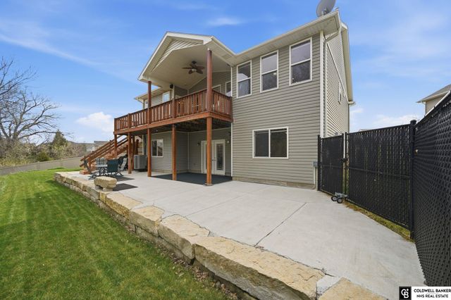 1757 NW Flader Court, Lincoln, NE 68528