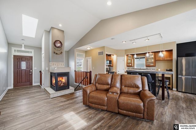 1757 NW Flader Court, Lincoln, NE 68528