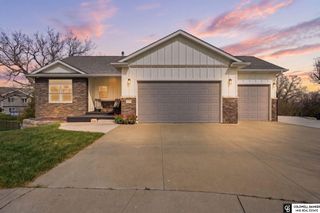 1757 NW Flader Court, Lincoln, NE 68528