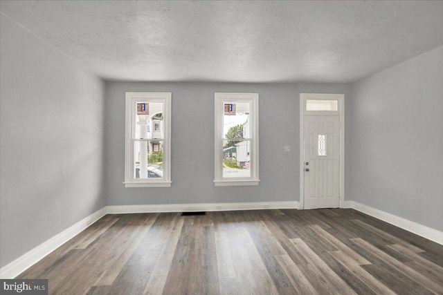 519 CANAL ST, Lebanon, PA 17046