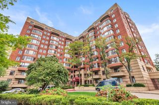 2400 CLARENDON BLVD #212, Arlington, VA 22201