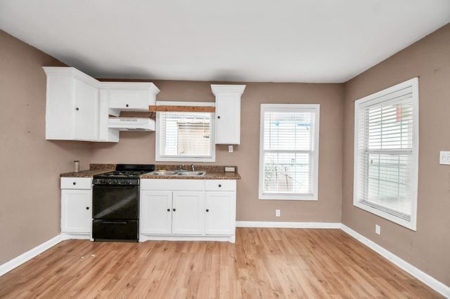 1008 Vista Road, Pasadena, TX 77504