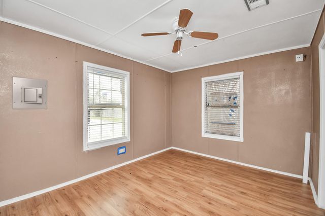 1008 Vista Road, Pasadena, TX 77504