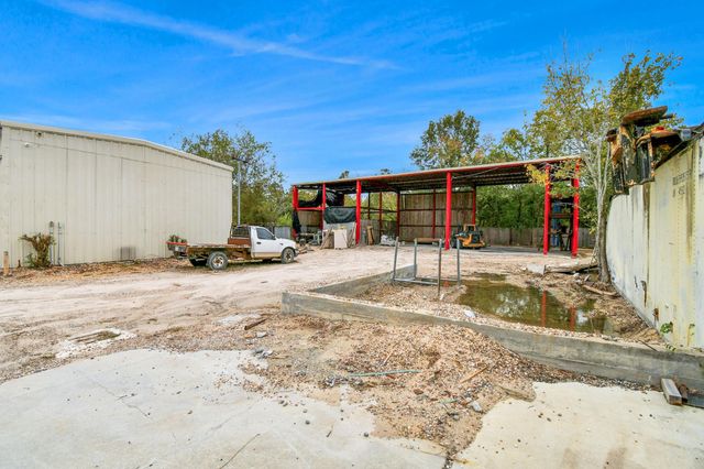 1008 Vista Road, Pasadena, TX 77504