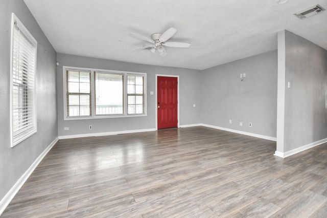 1008 Vista Road, Pasadena, TX 77504