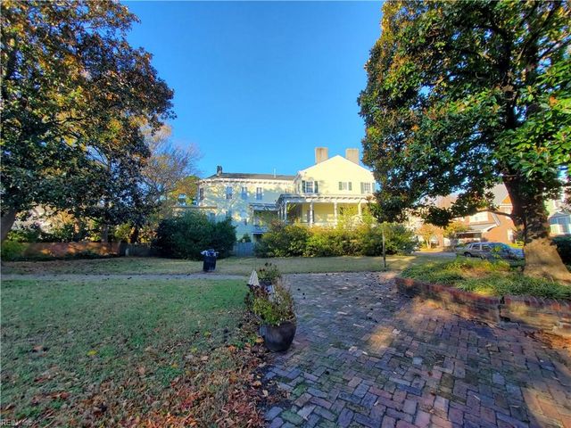 525 North St Apt 1, Portsmouth, VA 23704