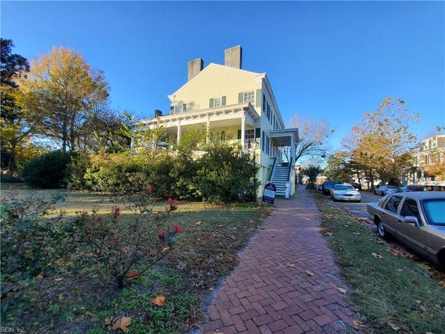 525 North St Apt 1, Portsmouth, VA 23704