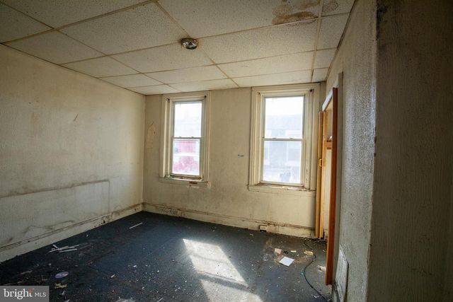 2453 N BOUVIER ST, Philadelphia, PA 19132