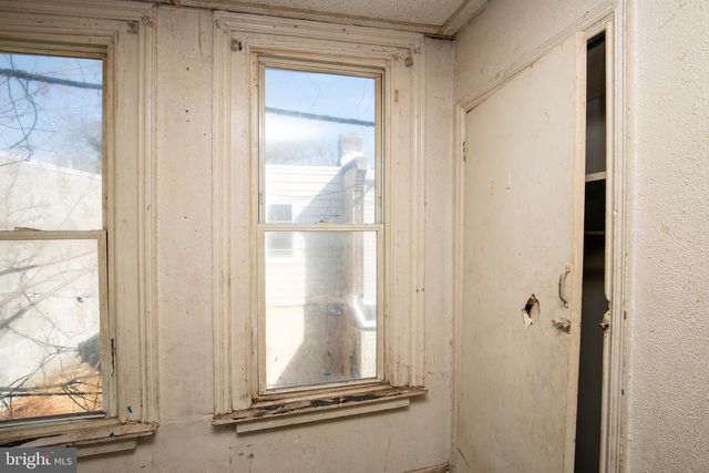 2453 N BOUVIER ST, Philadelphia, PA 19132