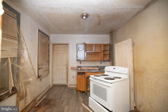 2453 N BOUVIER ST, Philadelphia, PA 19132