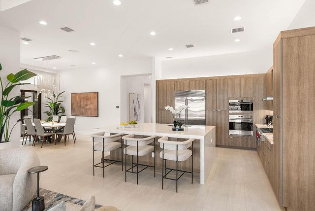 17135 Abruzzo Avenue, Boca Raton, FL 33496