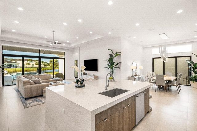 17135 Abruzzo Avenue, Boca Raton, FL 33496