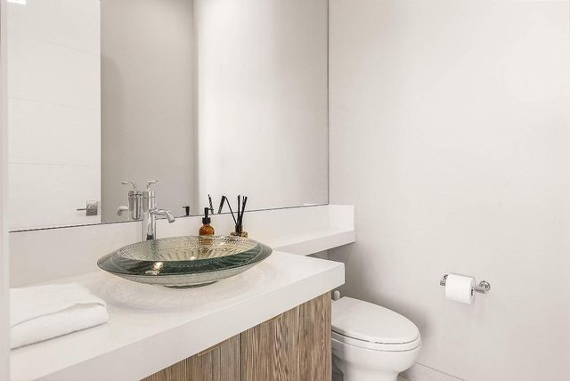 17135 Abruzzo Avenue, Boca Raton, FL 33496