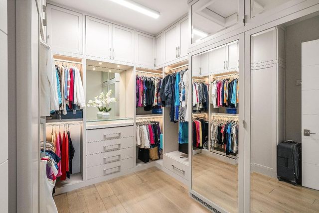 17135 Abruzzo Avenue, Boca Raton, FL 33496