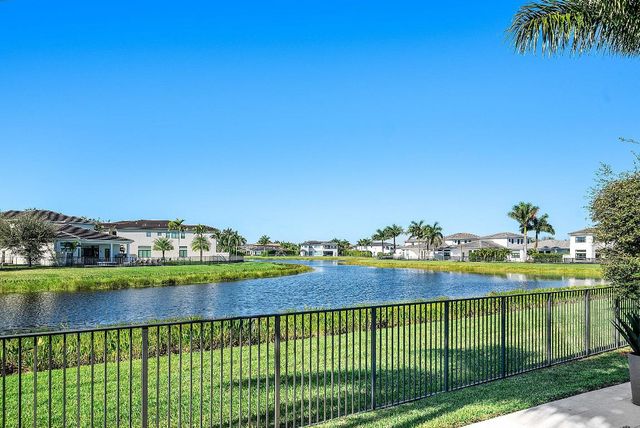 17135 Abruzzo Avenue, Boca Raton, FL 33496