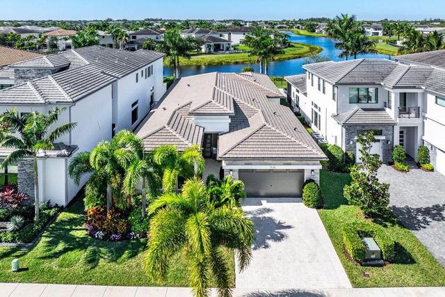 17135 Abruzzo Avenue, Boca Raton, FL 33496