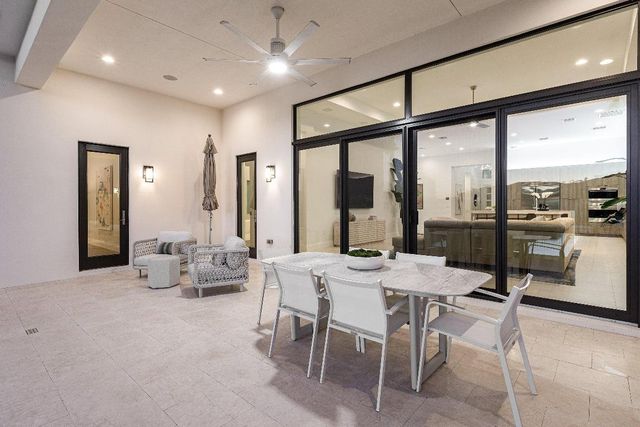 17135 Abruzzo Avenue, Boca Raton, FL 33496