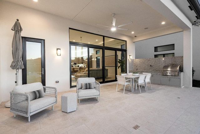 17135 Abruzzo Avenue, Boca Raton, FL 33496