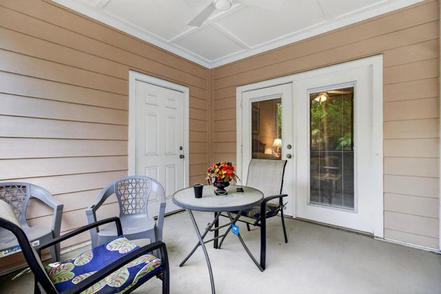 1025 Riverland Woods Place Apt 220, Charleston, SC 29412