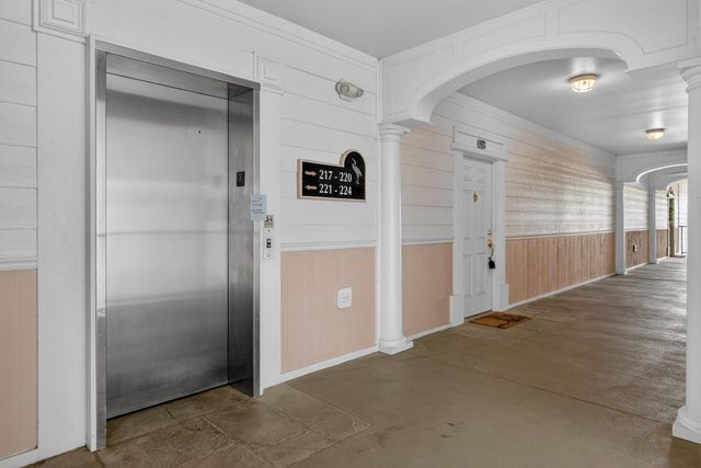 1025 Riverland Woods Place Apt 220, Charleston, SC 29412