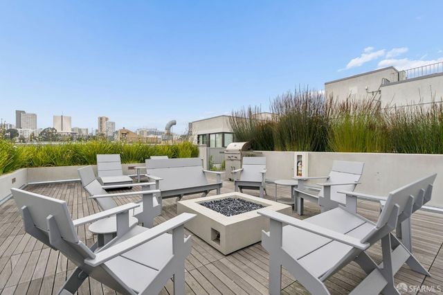 400 Grove Street 101, San Francisco, CA 94102