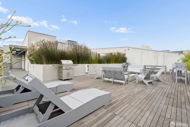 400 Grove Street 101, San Francisco, CA 94102