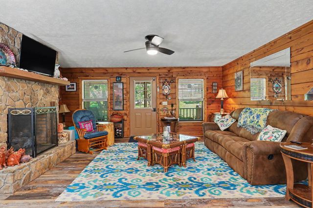 6 Deer Run Drive, Murphy, NC 28906