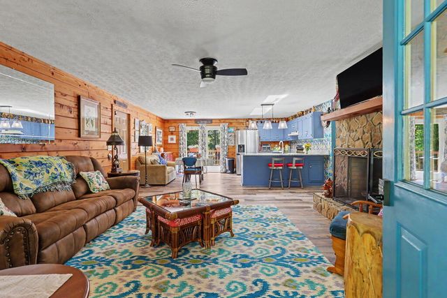 6 Deer Run Drive, Murphy, NC 28906