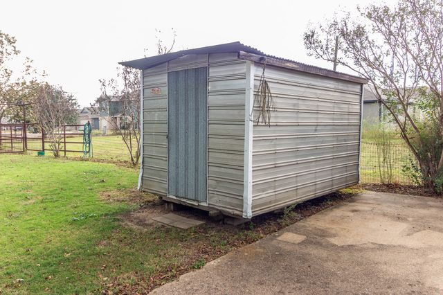 801 S Sutton Street, Mabank, TX 75147