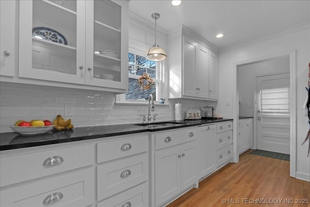 2245 E 22nd Place S, Tulsa, OK 74114