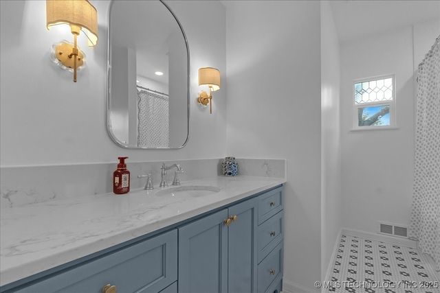 2245 E 22nd Place S, Tulsa, OK 74114