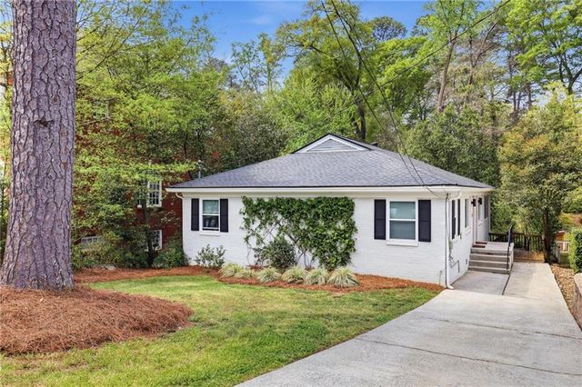 2240 Stephen Long Drive NE, Atlanta, GA 30305