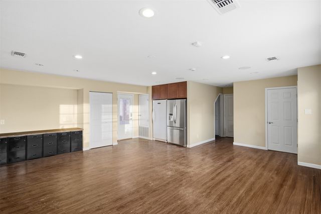 1244 Broadhead Road, Waxahachie, TX 75165