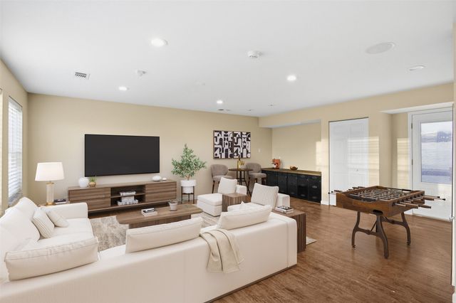 1244 Broadhead Road, Waxahachie, TX 75165