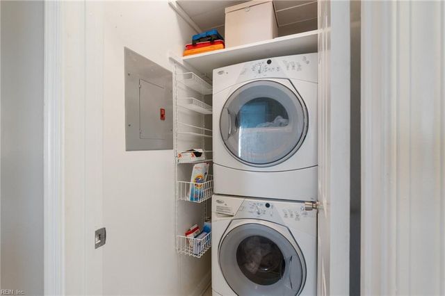 2301 Beach Haven Dr Apt 202, Virginia Beach, VA 23451