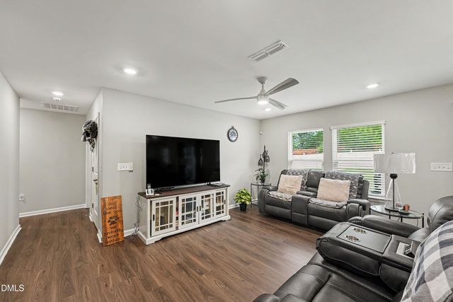 509 Kayak Court, Mebane, NC 27302