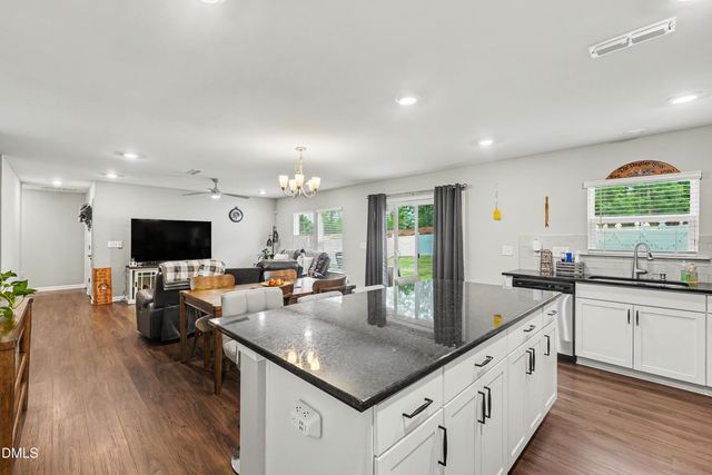 509 Kayak Court, Mebane, NC 27302