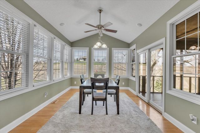 27090 238th Street, Le Claire, IA 52753