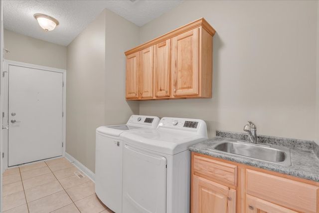 27090 238th Street, Le Claire, IA 52753