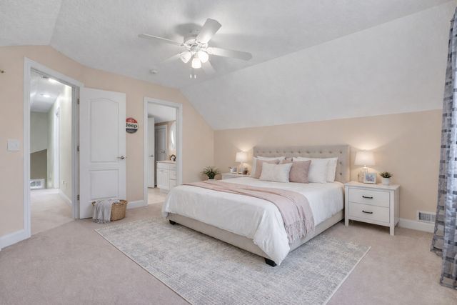 27090 238th Street, Le Claire, IA 52753