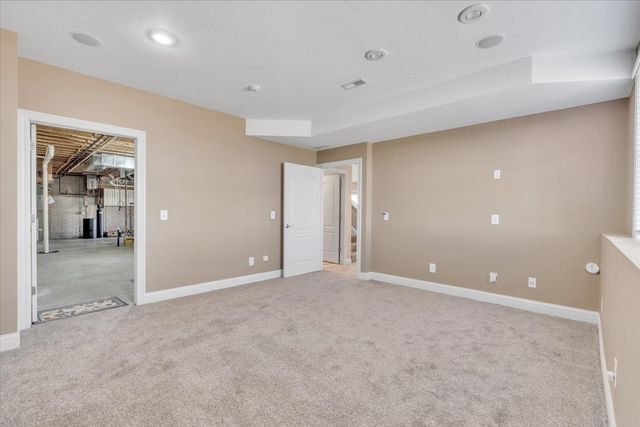 27090 238th Street, Le Claire, IA 52753