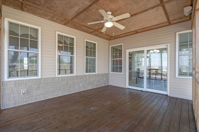 27090 238th Street, Le Claire, IA 52753