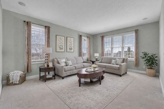 27090 238th Street, Le Claire, IA 52753