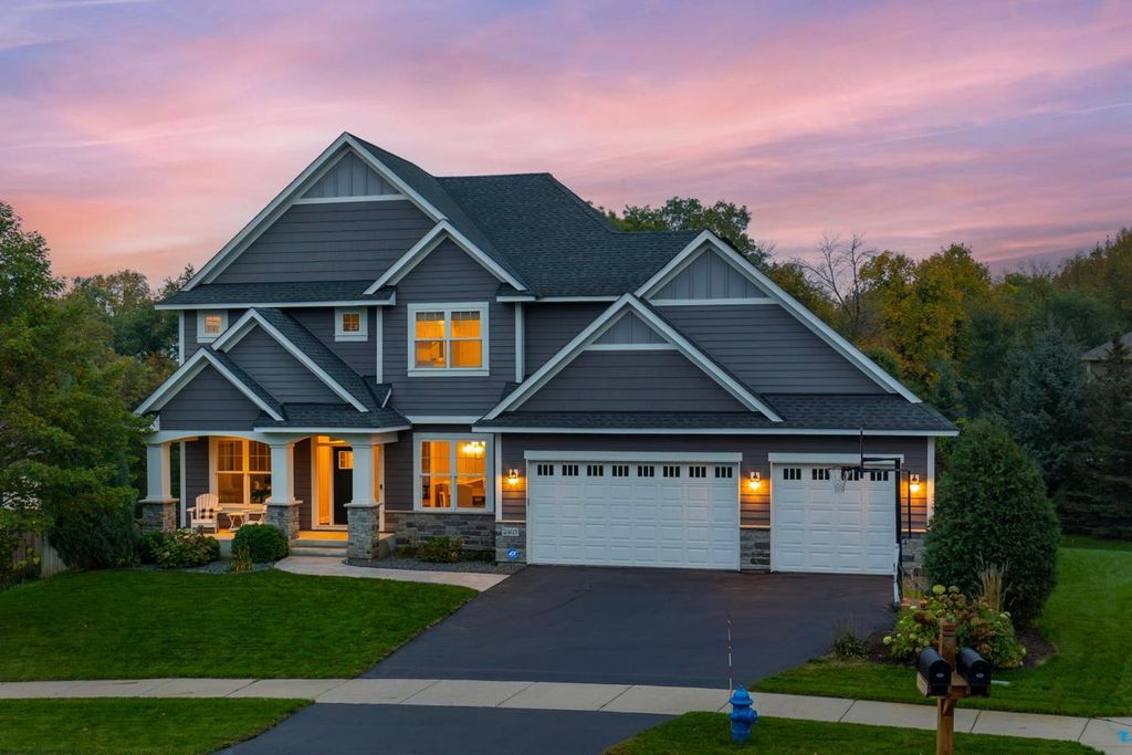2403 Highover Trail, Chanhassen, MN 55317 — photo 2
