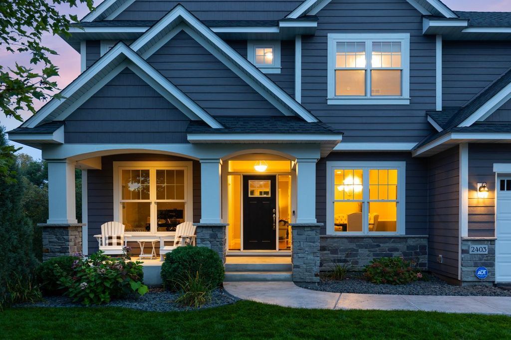 2403 Highover Trail, Chanhassen, MN 55317 — photo 3
