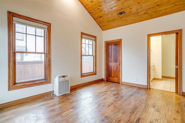 1617 Forest Park Boulevard, Fort Worth, TX 76110
